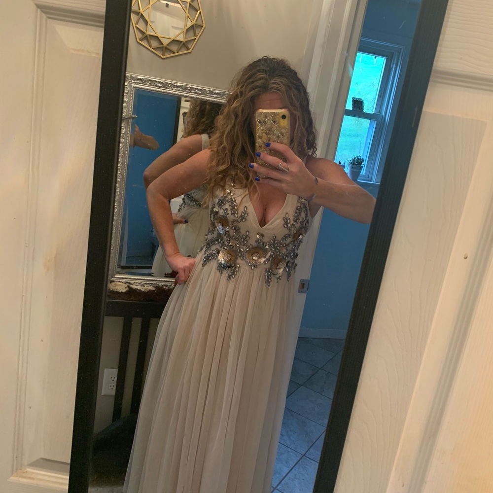 BEAUTIFUL cream tulle and sequence gown, worn once